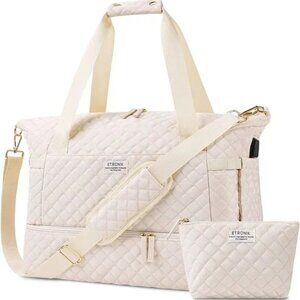 Sports Travel Duffel Bag with USB Charging Port